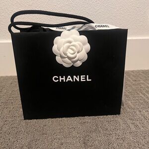Chanel Black and White shopping bag with flower and ribbon